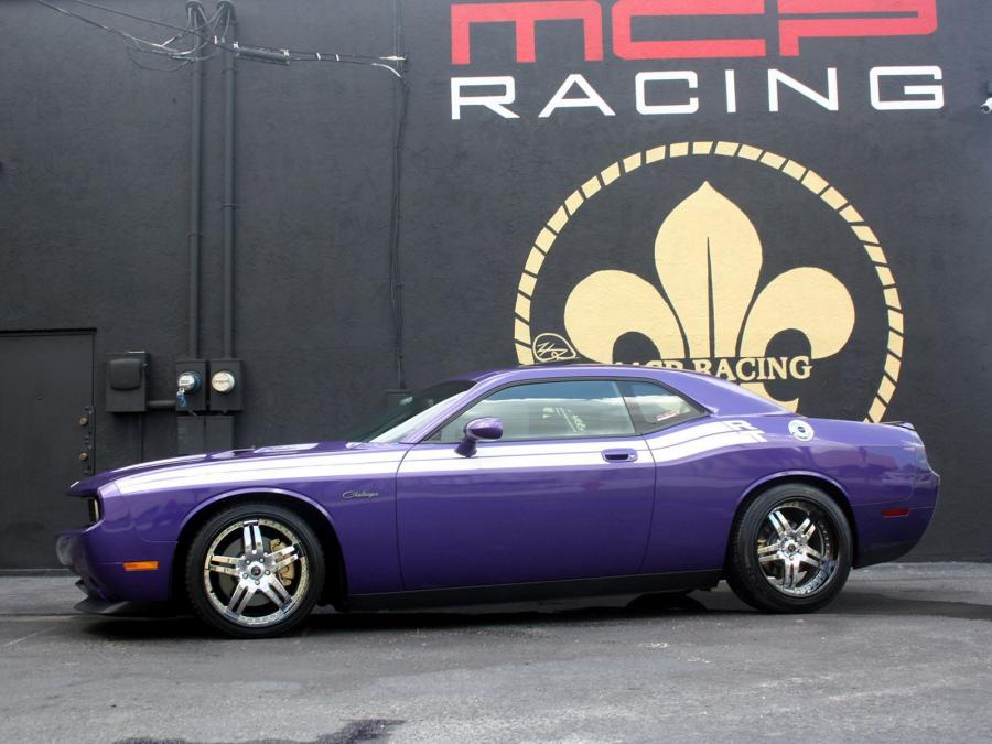  Dodge Challenger R/T by MCP Racing 2009 года  (фото 4 из 4)